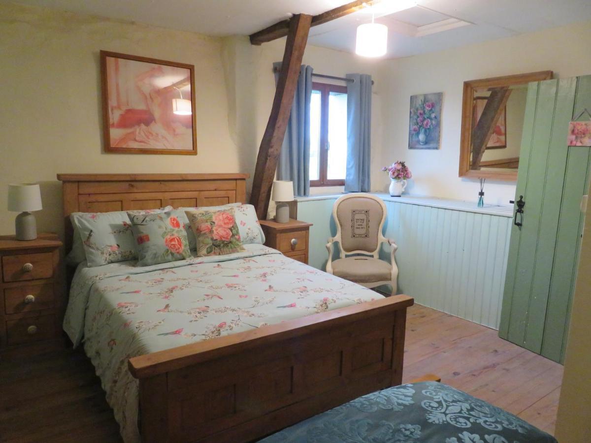 Michouat Chambre D'Hotes Vidou 外观 照片