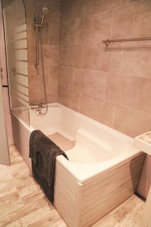 Michouat Chambre D'Hotes Vidou 外观 照片